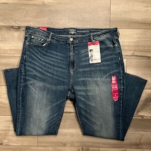 Levi Strauss Midrise Bootcut Simply Stretch Jeans size 24S